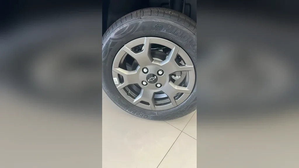 Chevrolet Spark Euv - Imagem 10