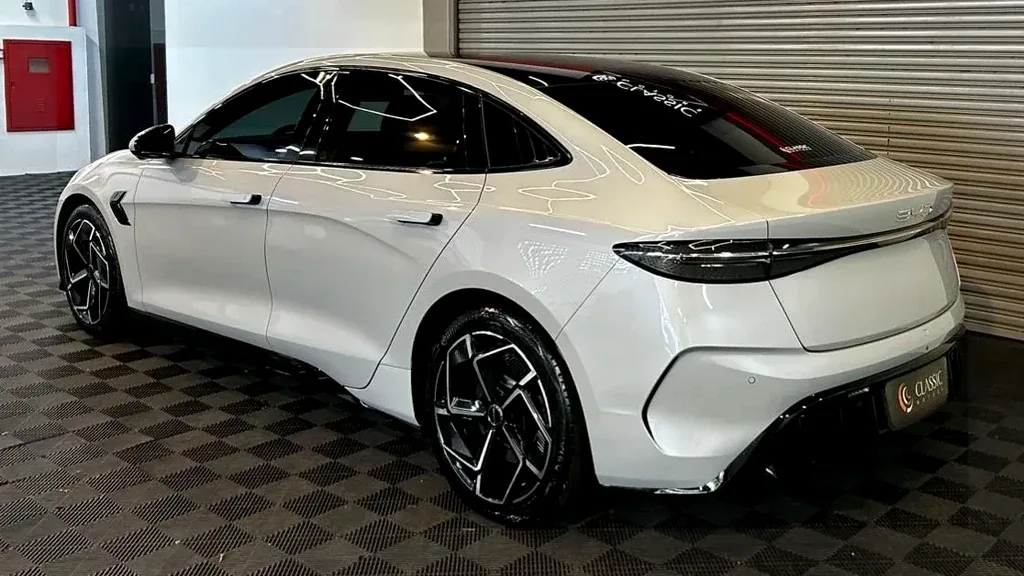 BYD Seal - Imagem 12