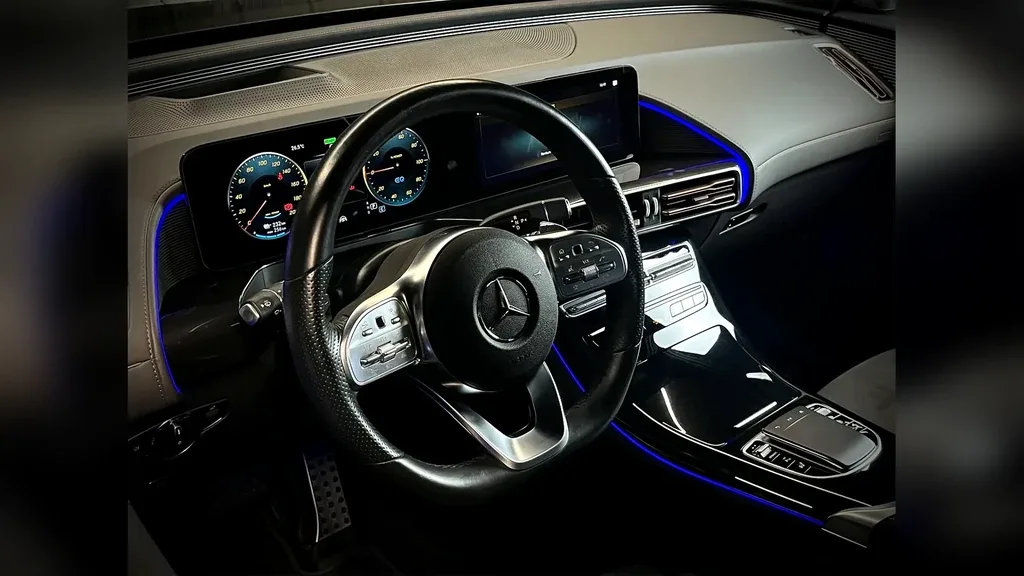 Mercedes Eqc400 - Imagem 12