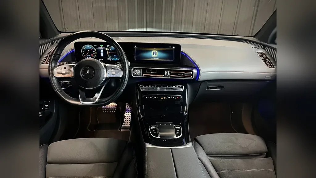 Mercedes Eqc400 - Imagem 13