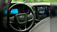 Volvo XC40 Recharge - Miniatura 11