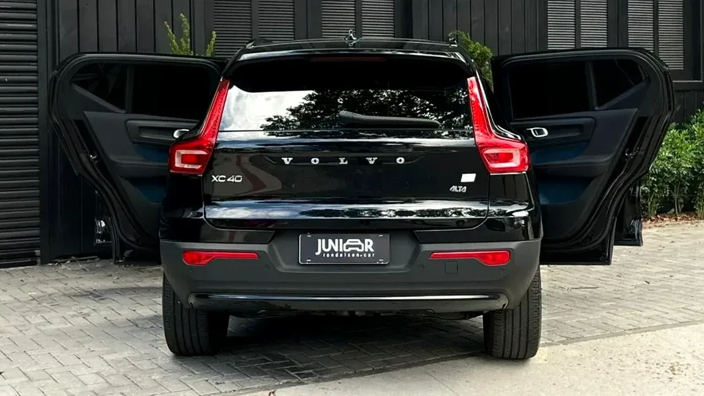 Volvo XC40 Recharge - Imagem 19