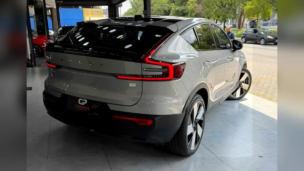 Volvo C40 Recharge - Imagem 6