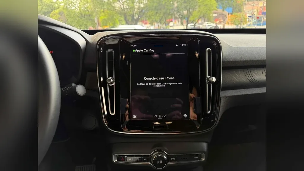 Volvo C40 Recharge - Imagem 16