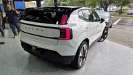 Volvo EX30 - Miniatura 6