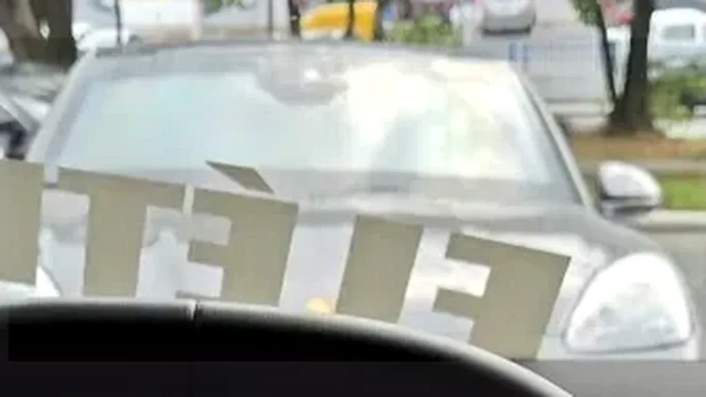 Volvo EX30 - Imagem 9