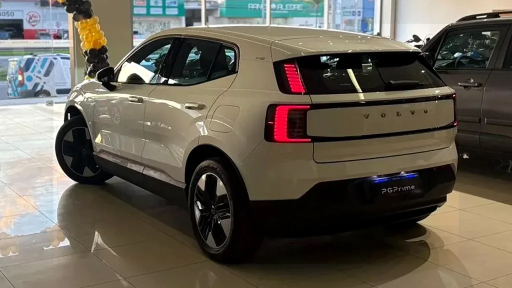 Volvo EX30 - Imagem 9