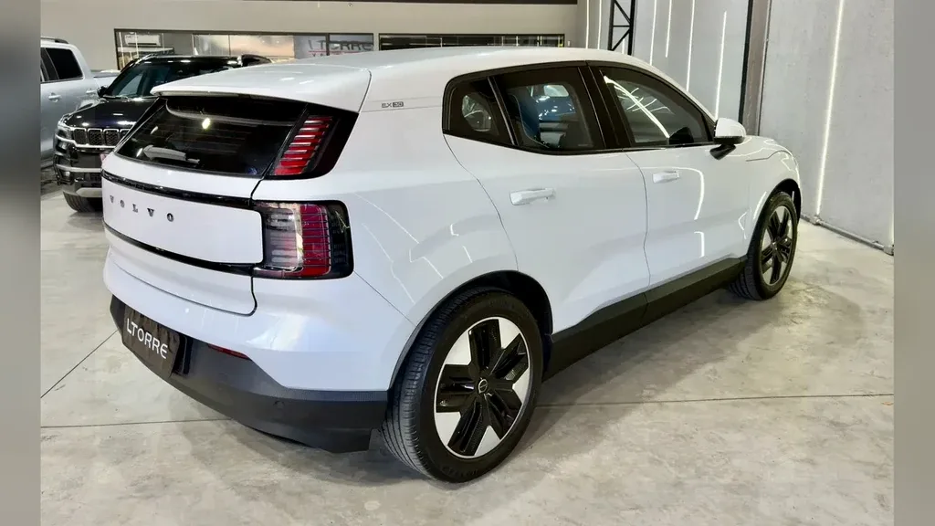 Volvo EX30 - Imagem 10