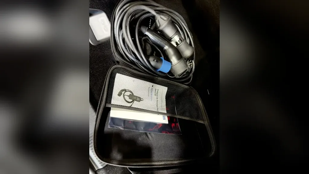 Volvo EX30 - Imagem 12