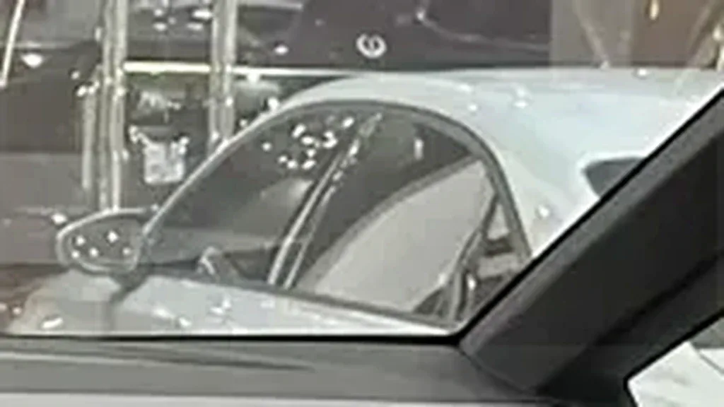 Tesla Cybertruck - Imagem 10