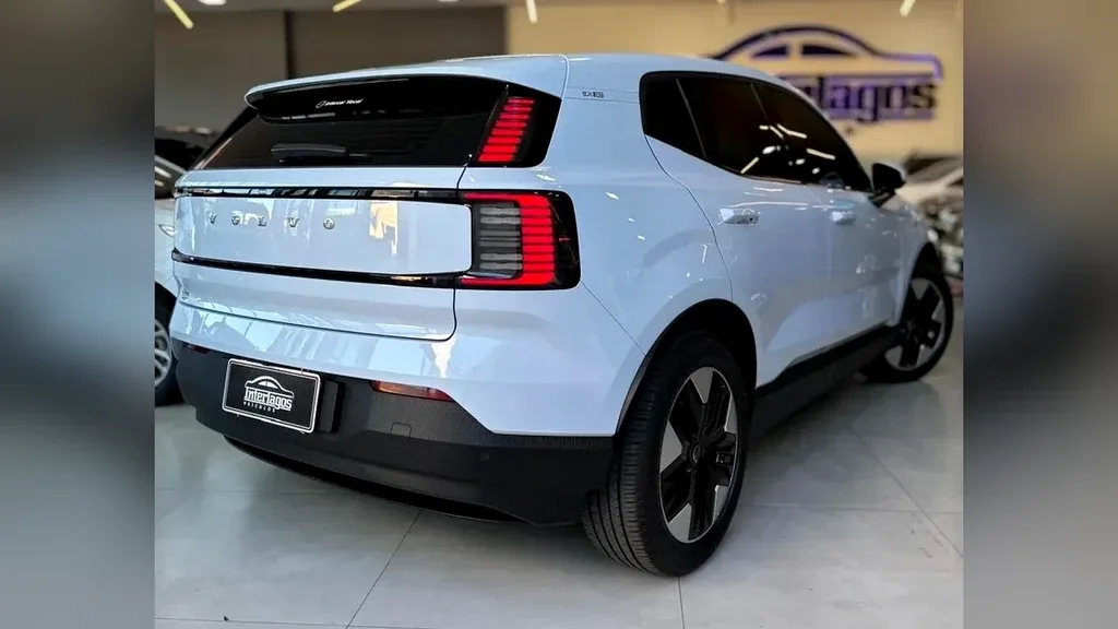 Volvo EX30 - Imagem 7