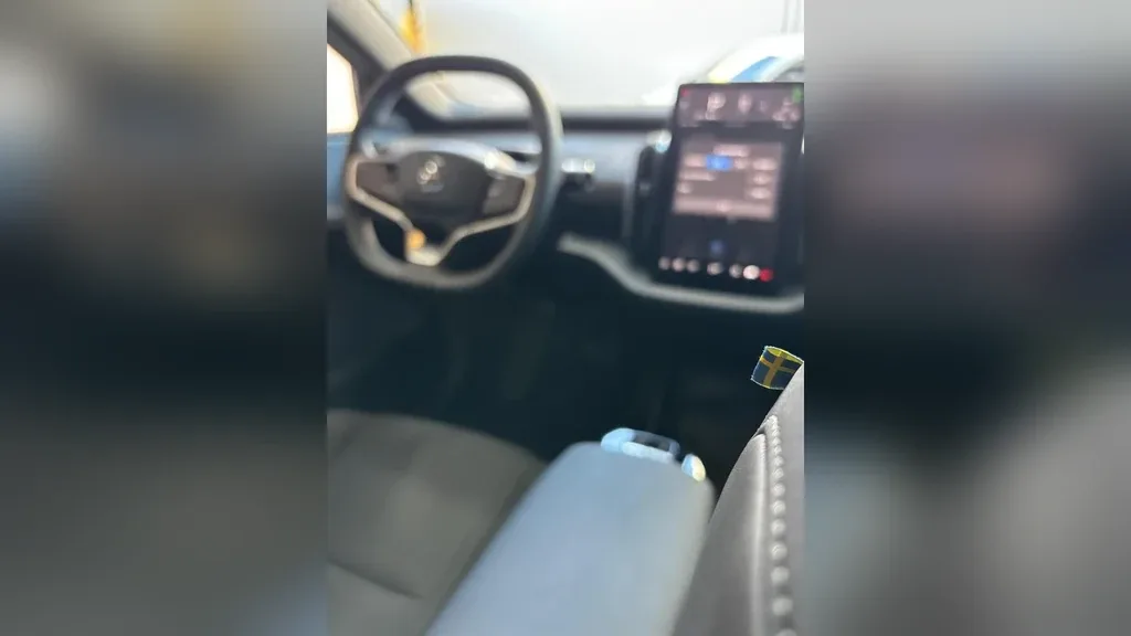 Volvo EX30 - Imagem 20