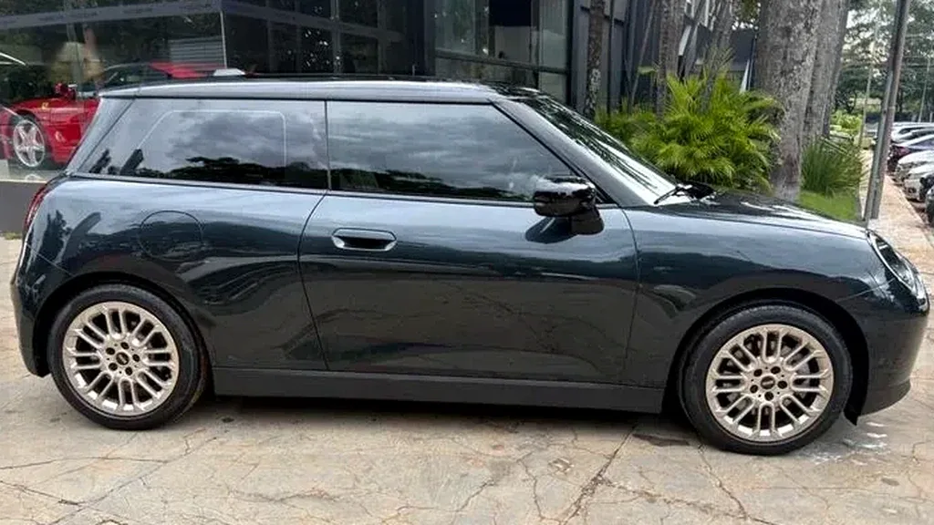 Mini Cooper SE - Imagem 3