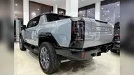 GMC Hummer EV Pickup - Miniatura 16
