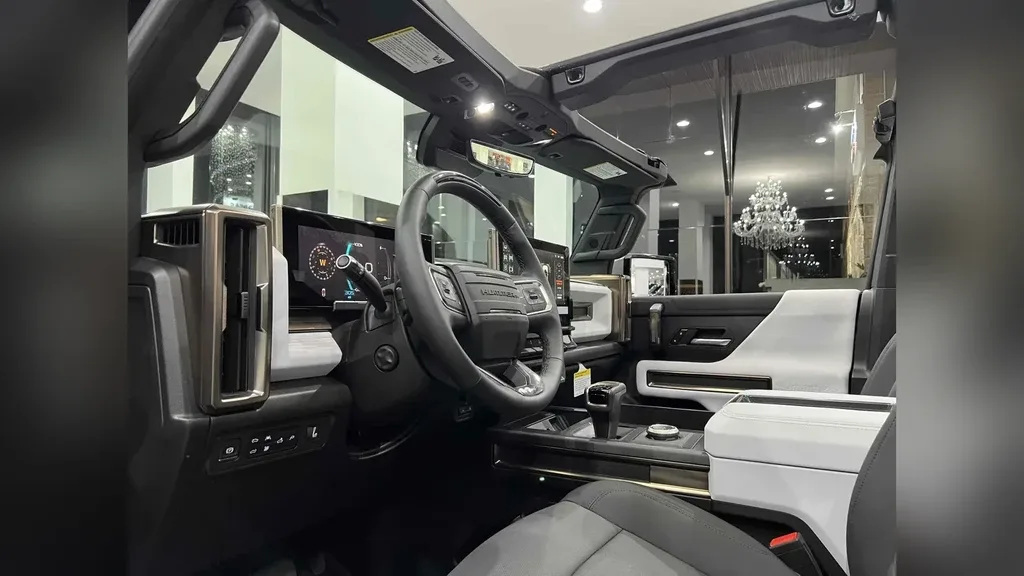 GMC Hummer EV Pickup - Imagem 17