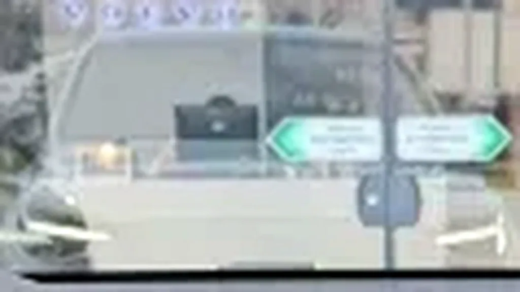 Volvo Ec40 - Imagem 7