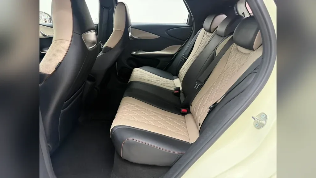 BYD Dolphin - Imagem 8