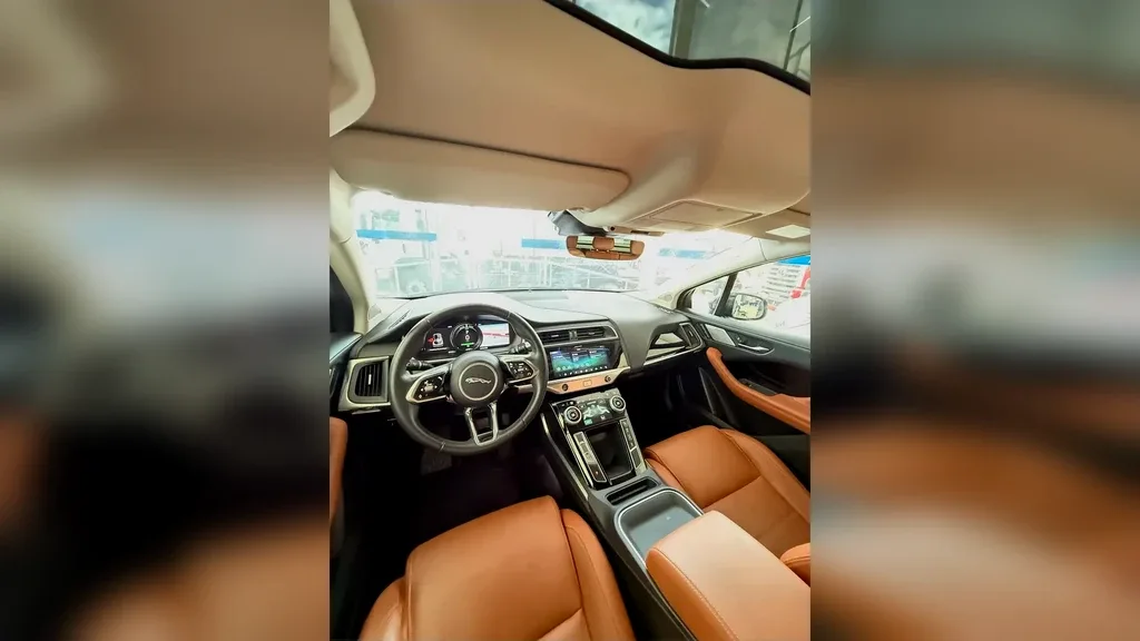 Jaguar I-pace - Imagem 8