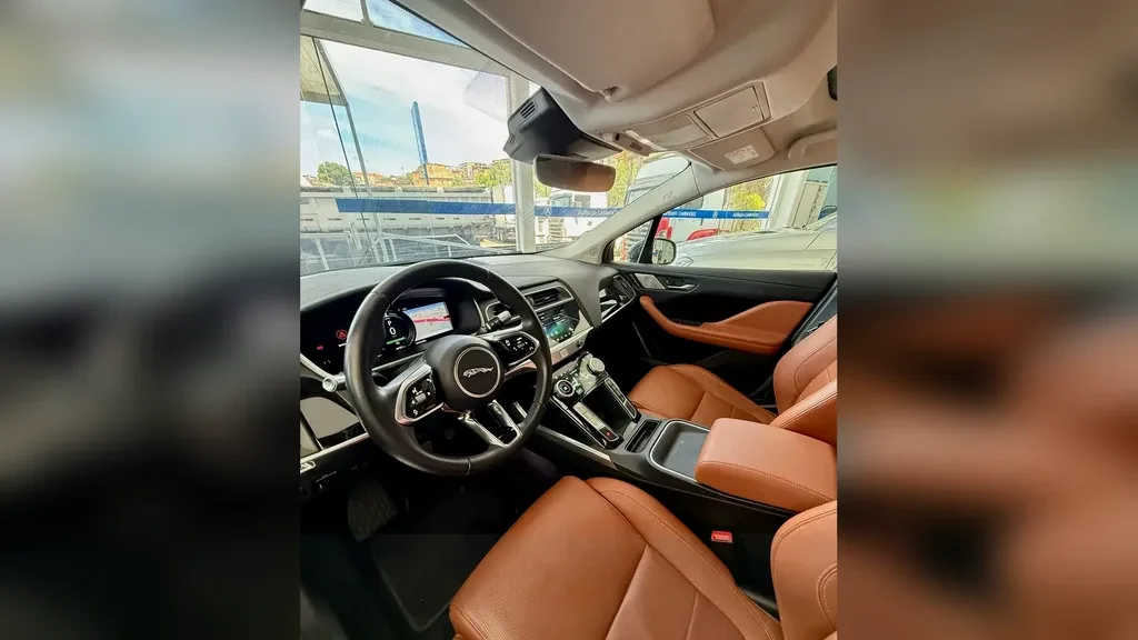 Jaguar I-pace - Imagem 9