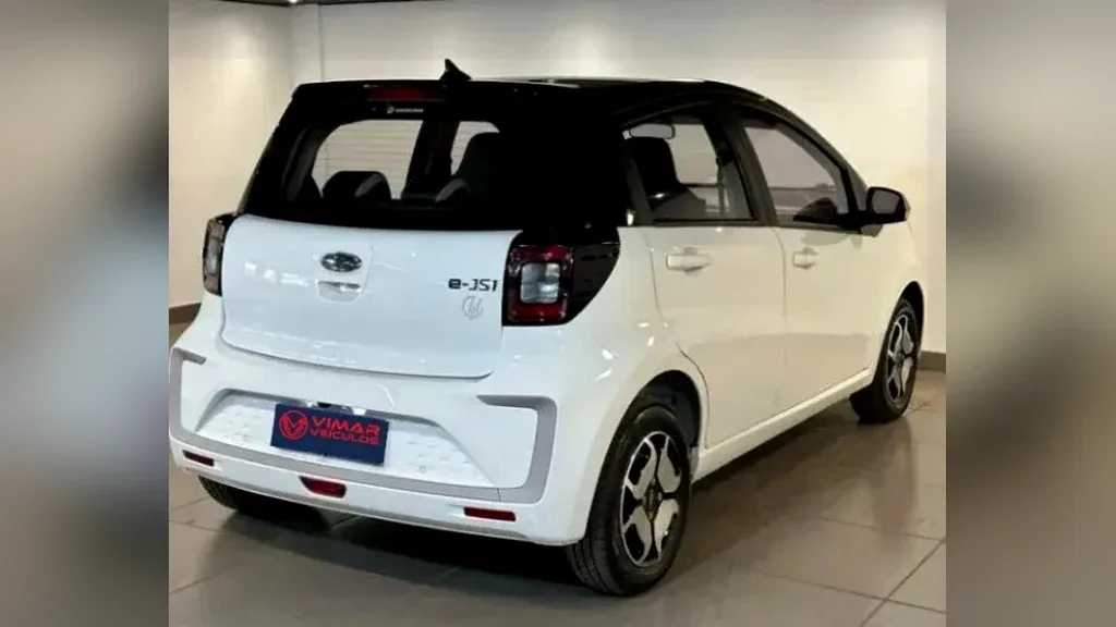 JAC E-JS1 - Imagem 14