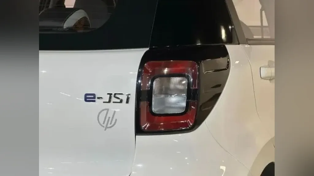 JAC E-JS1 - Imagem 16