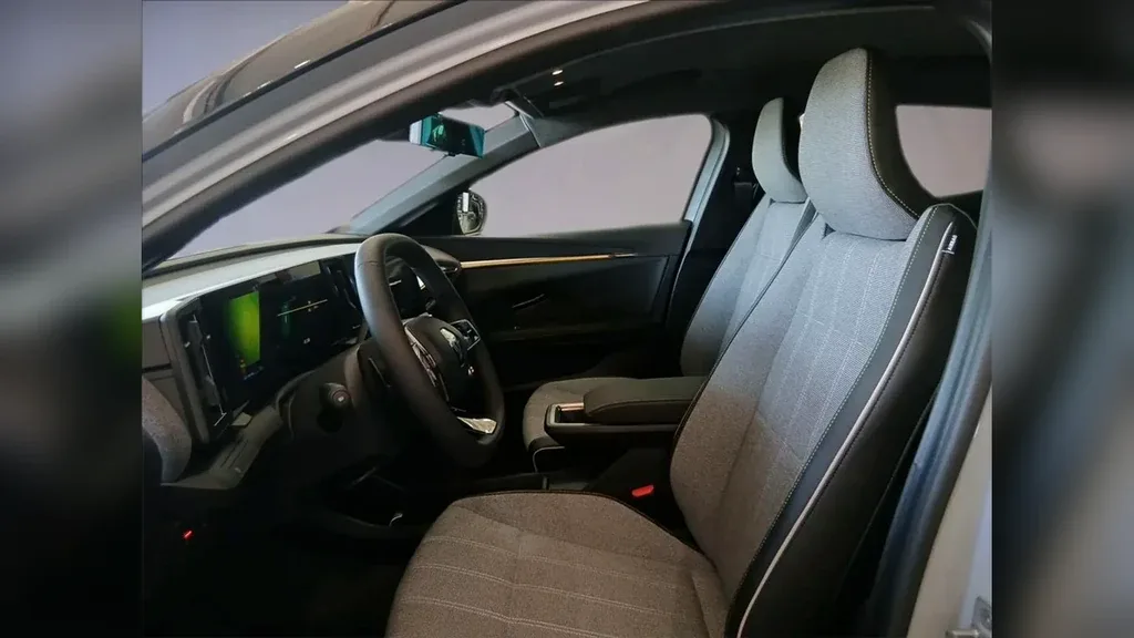 Renault Megane E-tech Electric - Imagem 7