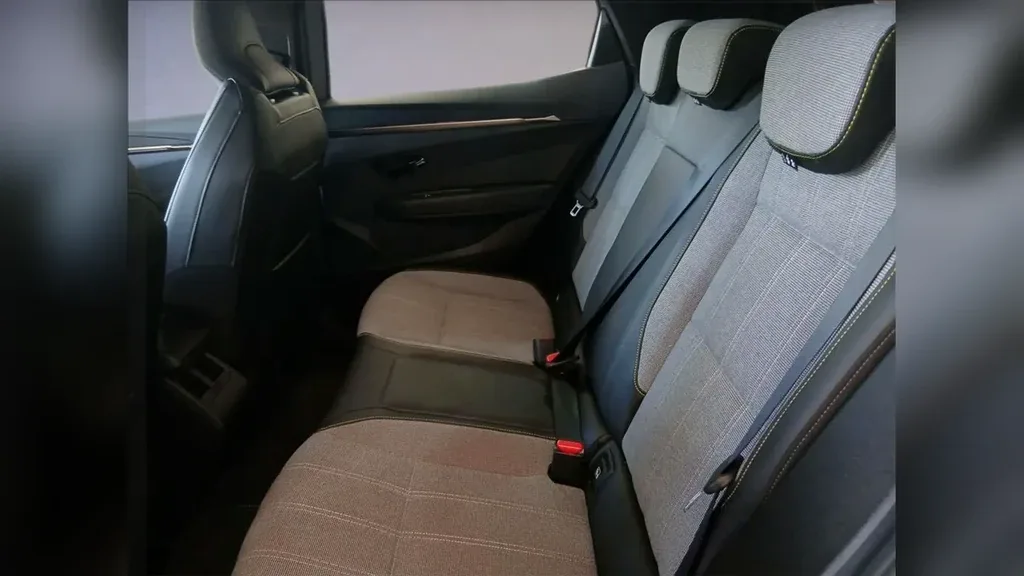 Renault Megane E-tech Electric - Imagem 11