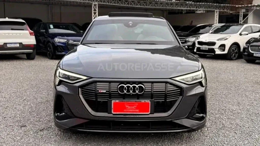 Audi E-tron Sportback - Imagem 2