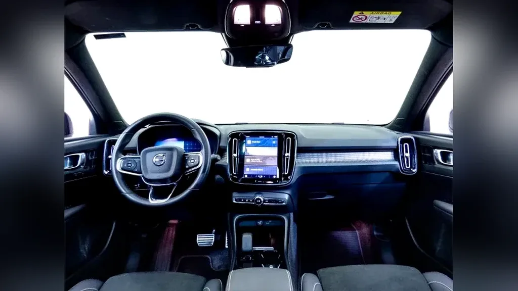 Volvo XC40 - Imagem 6