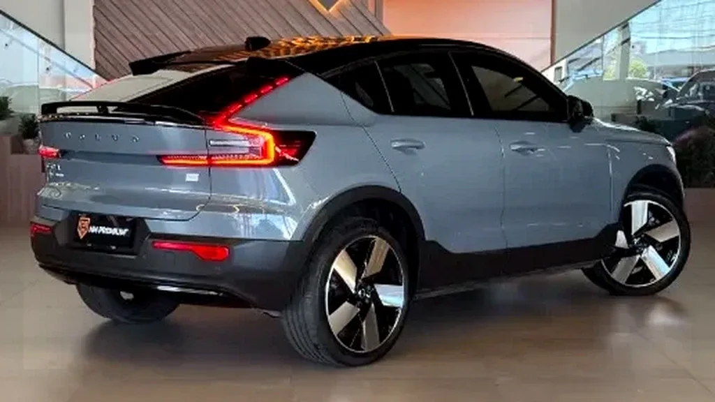 Volvo C40 Recharge - Imagem 3