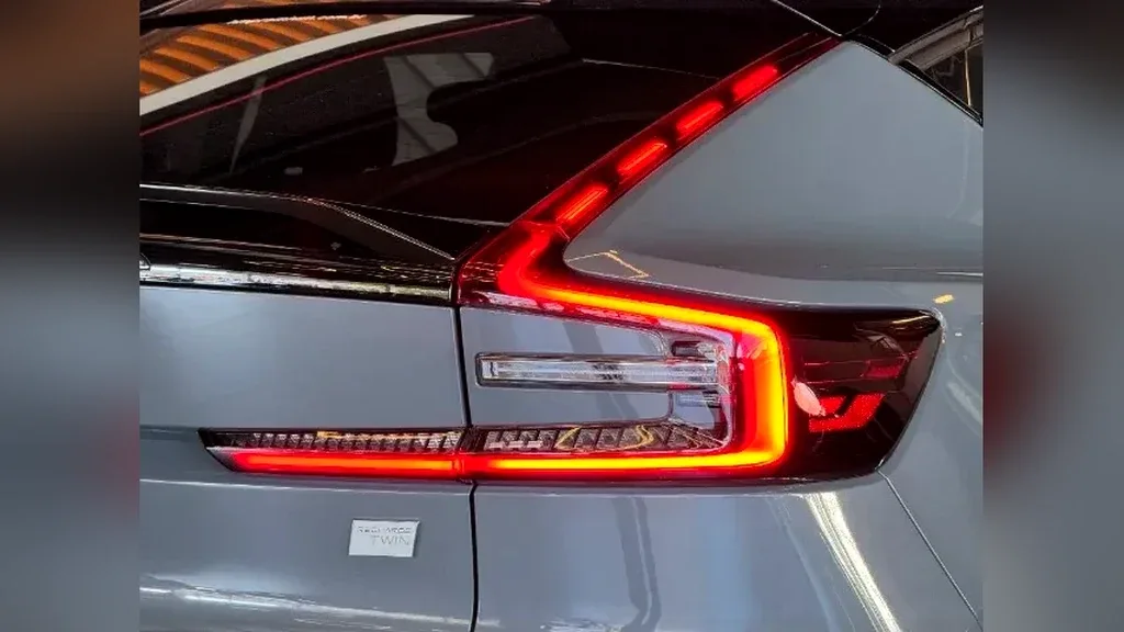 Volvo C40 Recharge - Imagem 6