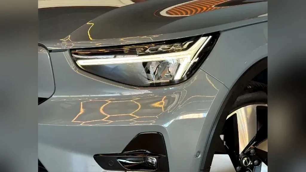 Volvo C40 Recharge - Imagem 7