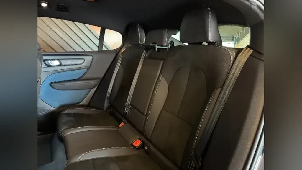 Volvo C40 Recharge - Imagem 10