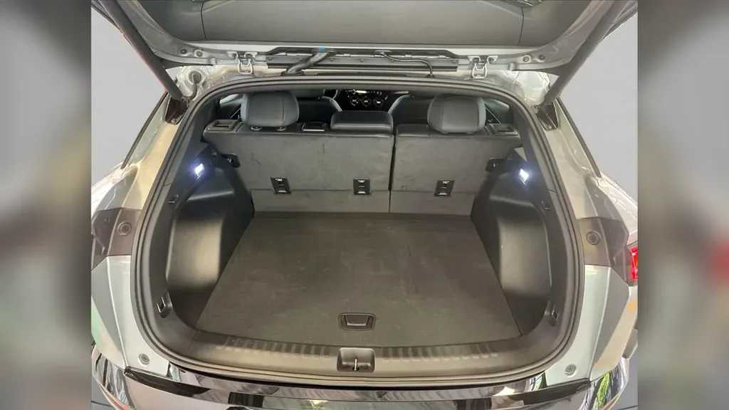 Chevrolet Blazer EV - Imagem 16