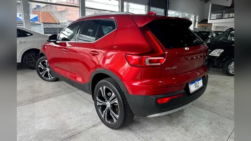 Volvo XC40 - Imagem 2