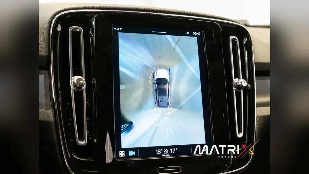 Volvo C40 Recharge - Imagem 11