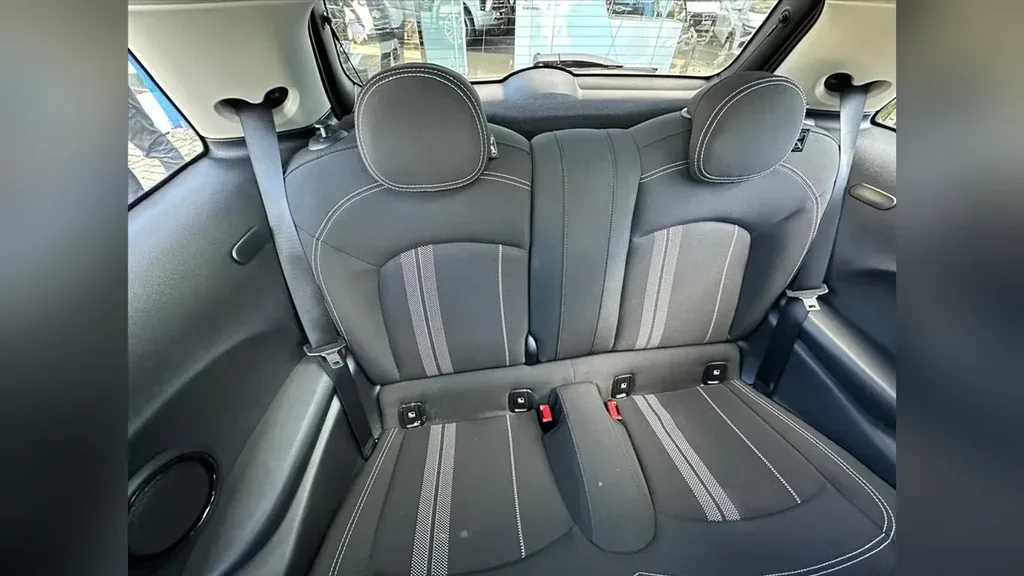 Mini Cooper SE - Imagem 7