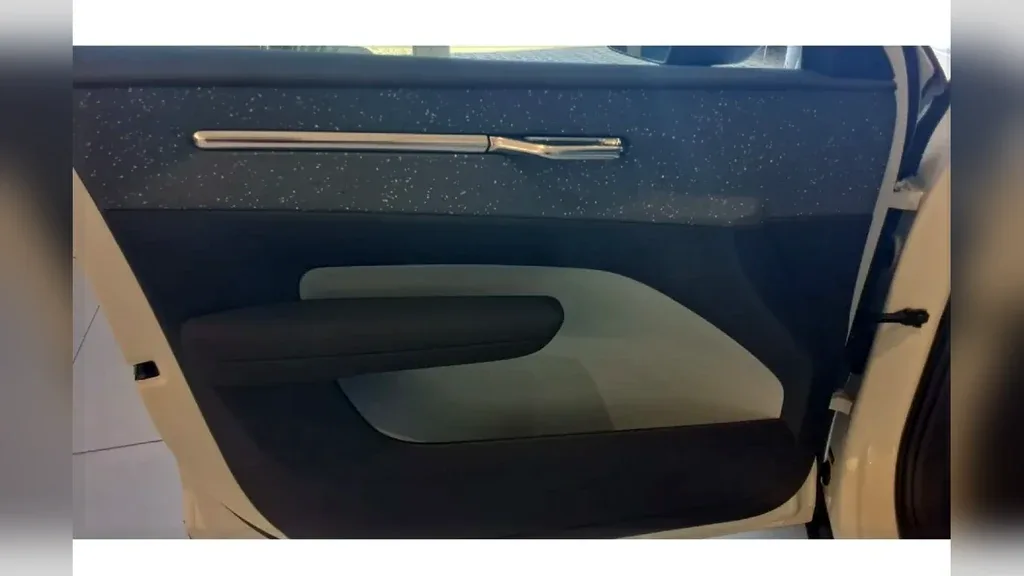 Volvo EX30 - Imagem 7