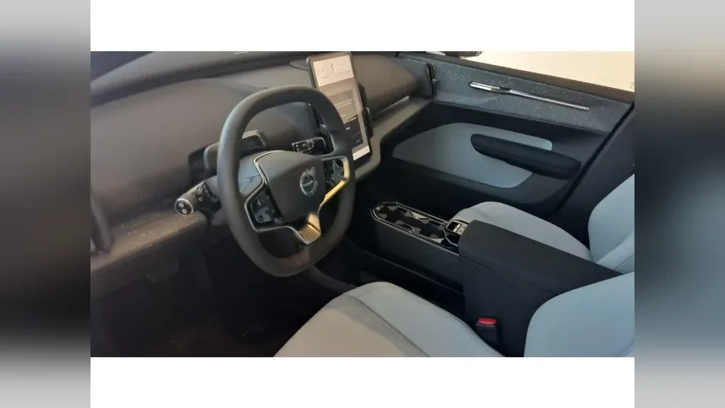 Volvo EX30 - Imagem 9