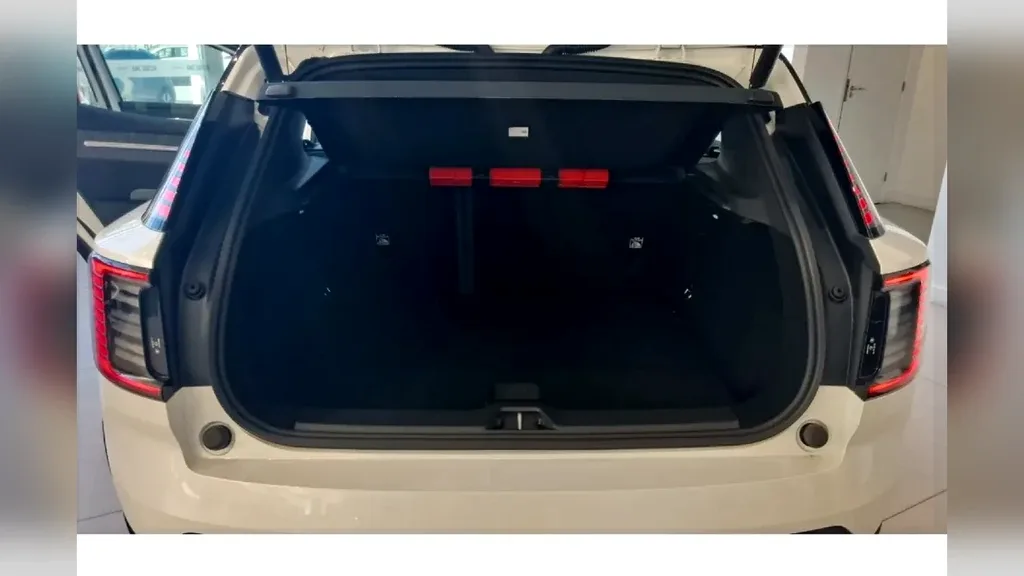 Volvo EX30 - Imagem 13