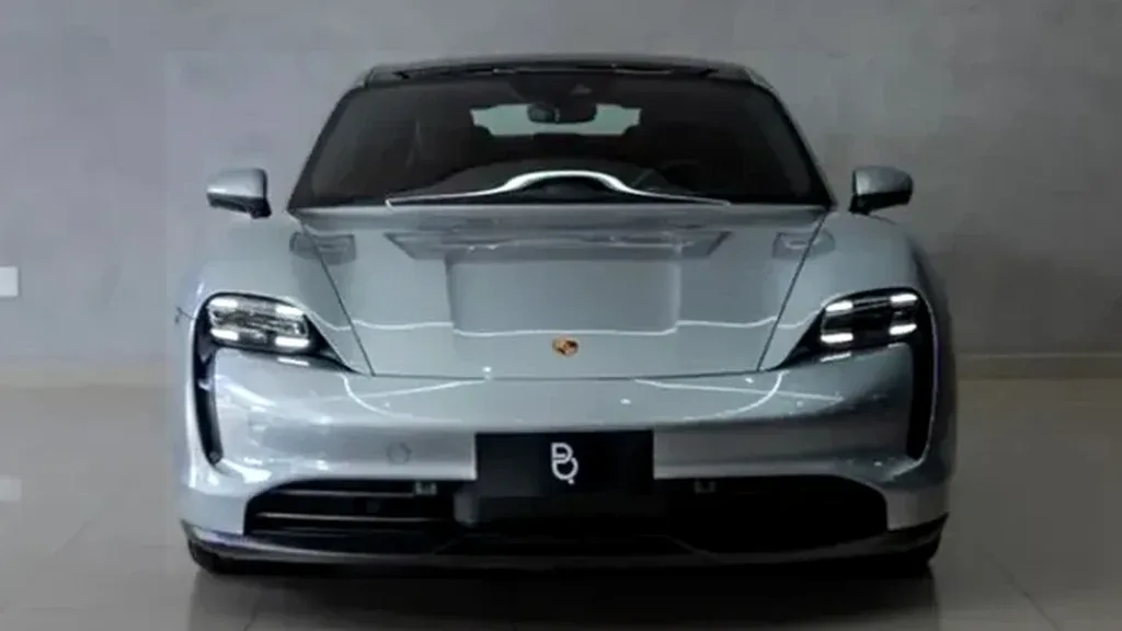 Porsche Taycan - Imagem 14