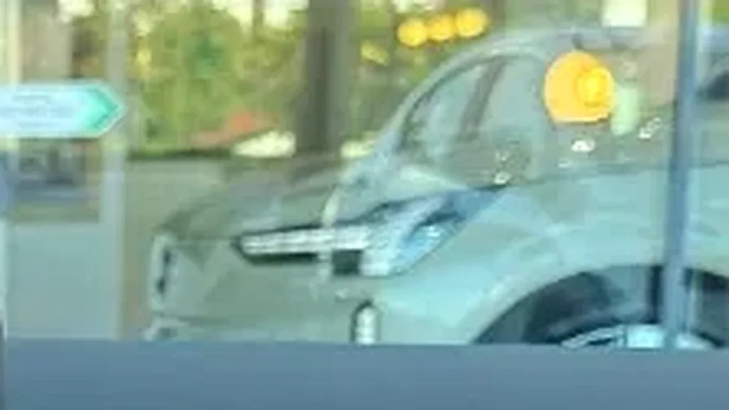 Volvo EX30 - Imagem 6