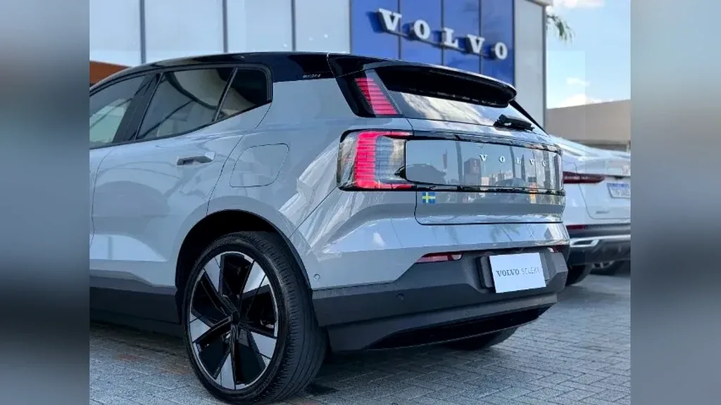 Volvo EX30 - Imagem 11