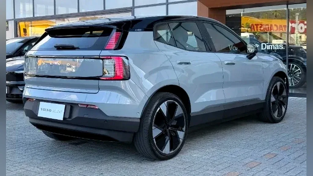 Volvo EX30 - Imagem 14