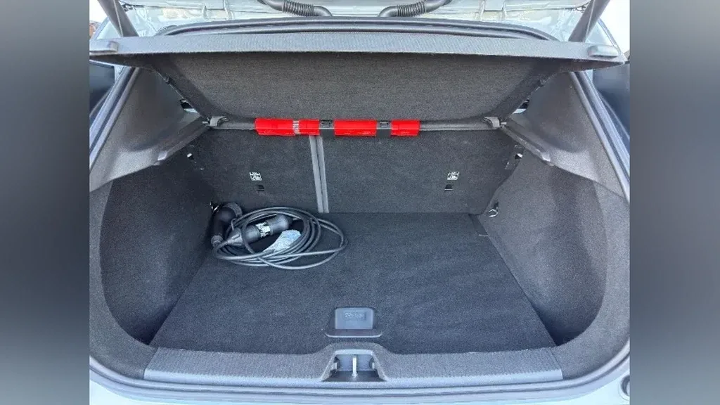 Volvo EX30 - Imagem 20