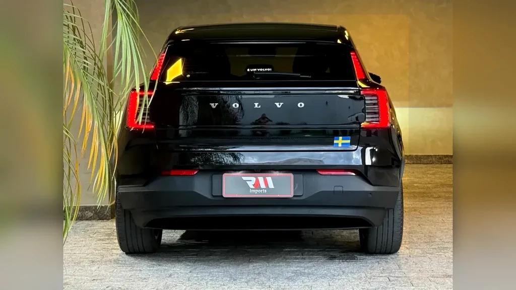 Volvo EX30 - Imagem 3