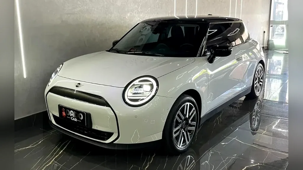 Mini Cooper SE - Imagem 12