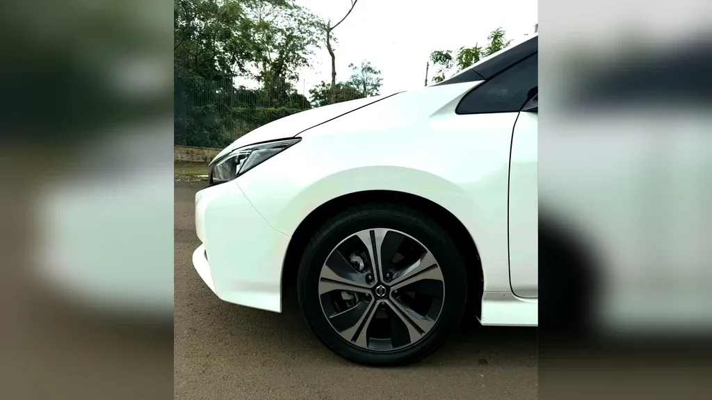 Nissan Leaf - Imagem 4