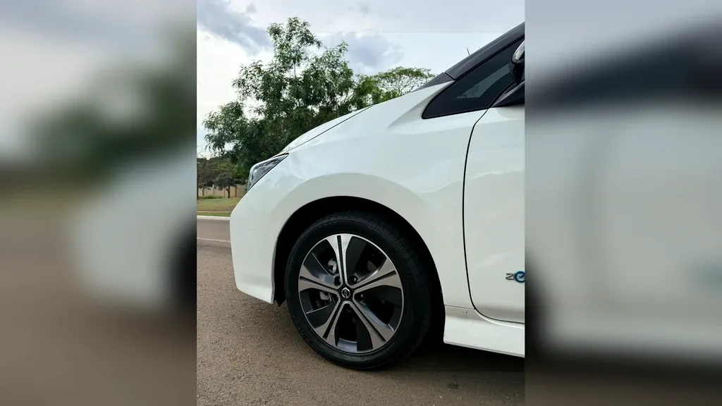 Nissan Leaf - Imagem 7
