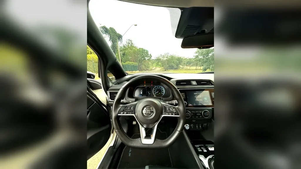 Nissan Leaf - Imagem 14